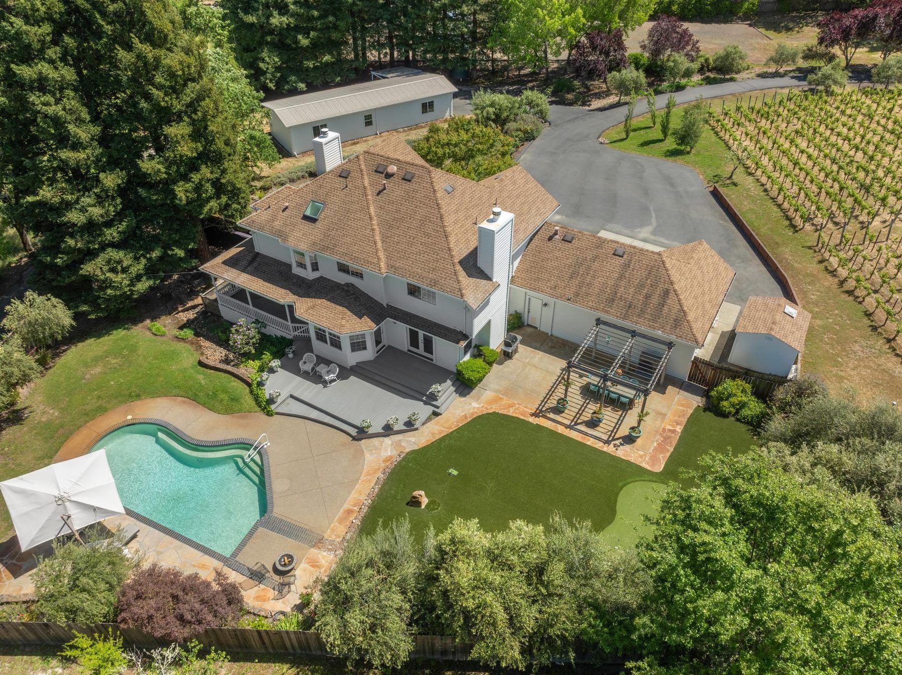 A Sebastopol property with a pool, seen from above