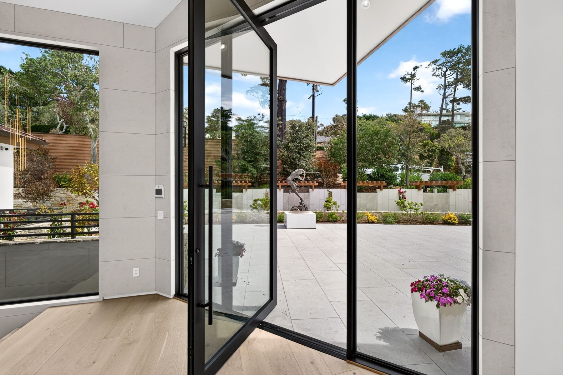 Entry, Peninsula